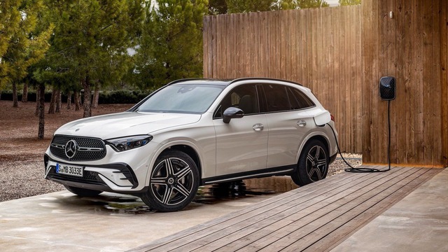 Mercedes-Benz C-Class, GLC sẽ có bản thuần điện: Ra mắt năm 2026, có trang bị 'đỉnh' như S-Class- Ảnh 6. Mercedes-Benz C-Class, GLC sẽ có bản thuần điện: Ra mắt năm 2026, có trang bị 'đỉnh' như S-Class- Ảnh 6.