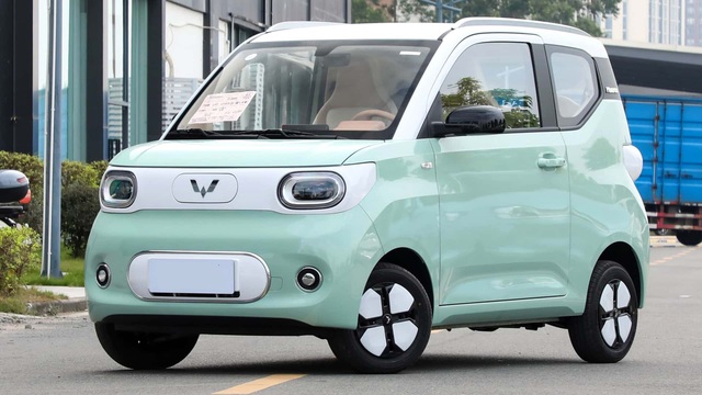 Đại lý 'xả' nốt Wuling Mini EV tiêu chuẩn: Giá chỉ còn 185 triệu đồng, rẻ ngang 2 chiếc SH 160i bản 'base'- Ảnh 7. Đại lý 'xả' nốt Wuling Mini EV tiêu chuẩn: Giá chỉ còn 185 triệu đồng, rẻ ngang 2 chiếc SH 160i bản 'base'- Ảnh 7.