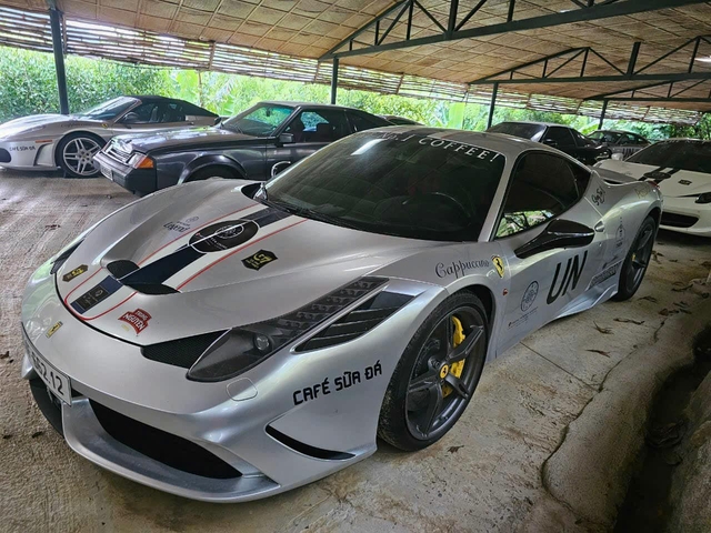 Loạt Ferrari của ông Đặng Lê Nguyên Vũ lộ ảnh lên tem chuẩn bị tham gia Gumball 3000, CĐM nhận xét: 'Vẫn thiếu nhiều siêu phẩm'- Ảnh 2.