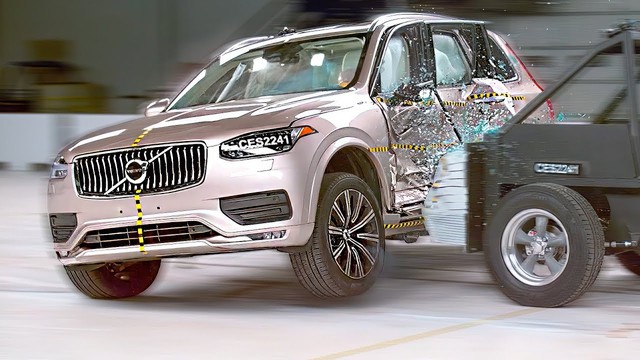 Volvo XC90 an toàn thế nào mà cứu được tài xế trong vụ tai nạn cầu Phú Mỹ?- Ảnh 5.