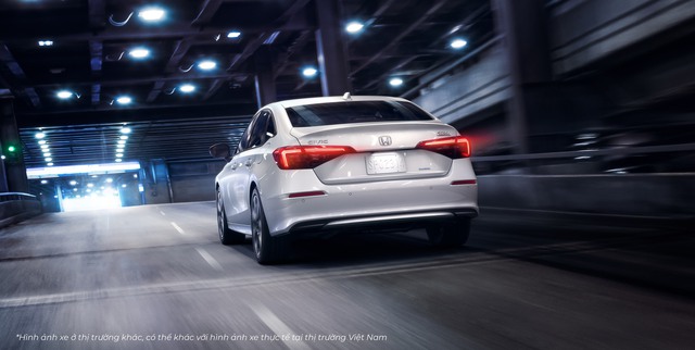 Honda Civic 2024 nhận đặt hàng: Bổ sung động cơ hybrid, có loa Bose, 3 bản đều có ADAS, giá chưa tiết lộ- Ảnh 3. Honda Civic 2024 nhận đặt hàng: Bổ sung động cơ hybrid, có loa Bose, 3 bản đều có ADAS, giá chưa tiết lộ- Ảnh 3.