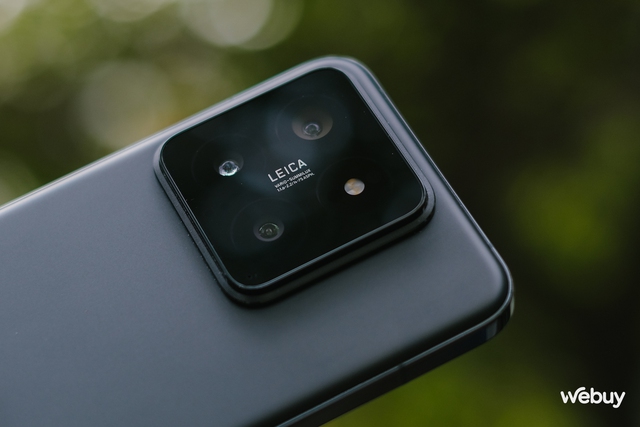 Flagship Xiaomi chạy chip Snapdragon 8 Gen 3 giá dưới 15 triệu: Điểm AnTuTu gần 2 triệu, màn hình sáng nhất thế giới- Ảnh 20. Flagship Xiaomi chạy chip Snapdragon 8 Gen 3 giá dưới 15 triệu: Điểm AnTuTu gần 2 triệu, màn hình sáng nhất thế giới- Ảnh 20.