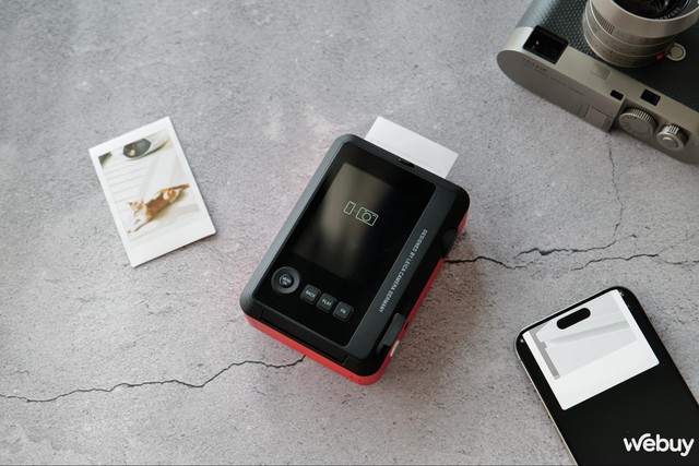 Ra đường chụp ảnh với Leica Sofort 2: Chụp in ngay và có cả bản số, màu ảnh hoài cổ- Ảnh 17. Ra đường chụp ảnh với Leica Sofort 2: Chụp in ngay và có cả bản số, màu ảnh hoài cổ- Ảnh 17.