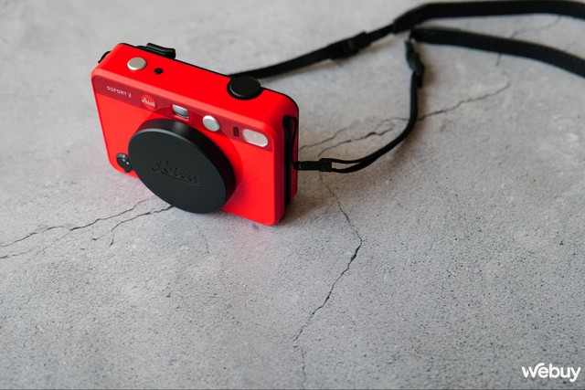 Ra đường chụp ảnh với Leica Sofort 2: Chụp in ngay và có cả bản số, màu ảnh hoài cổ- Ảnh 23. Ra đường chụp ảnh với Leica Sofort 2: Chụp in ngay và có cả bản số, màu ảnh hoài cổ- Ảnh 23.