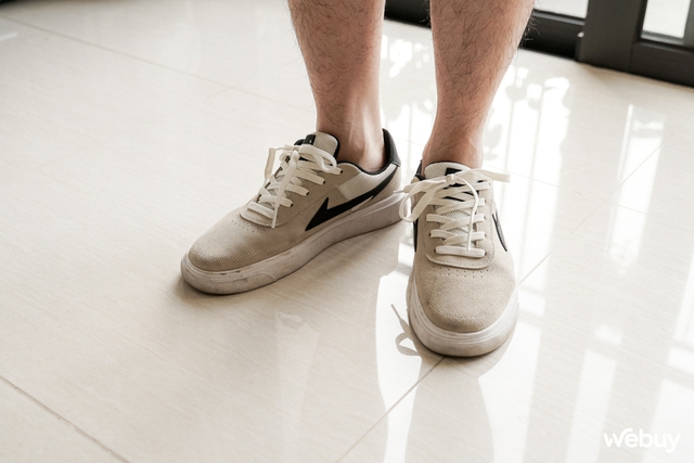 Giày RieNevan Snap Classick thương hiệu Việt: Gia công rất tốt, mới đi thấy hơi dở, điểm cộng lớn ở lót giày siêu êm- Ảnh 10. Giày RieNevan Snap Classick thương hiệu Việt: Gia công rất tốt, mới đi thấy hơi dở, điểm cộng lớn ở lót giày siêu êm- Ảnh 10.