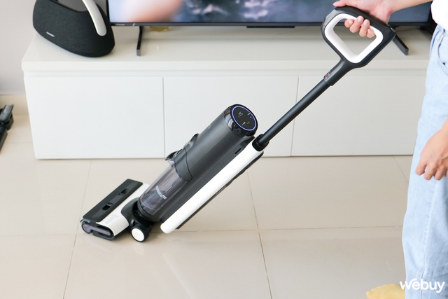 Trải nghiệm Tineco Floor One S6: Vừa lau vừa hút, dọn sạch cả vết cà phê đổ, tự giặt con lăn và phát hiện độ bẩn- Ảnh 26. Trải nghiệm Tineco Floor One S6: Vừa lau vừa hút, dọn sạch cả vết cà phê đổ, tự giặt con lăn và phát hiện độ bẩn- Ảnh 26.