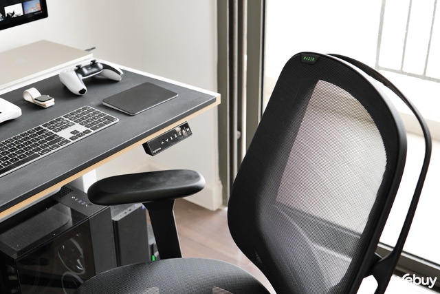 Trải nghiệm ghế Razer Fujin: Thiết kế không 'màu mè', ngồi êm và có khả năng điều chỉnh linh hoạt- Ảnh 1. Trải nghiệm ghế Razer Fujin: Thiết kế không 'màu mè', ngồi êm và có khả năng điều chỉnh linh hoạt- Ảnh 1.