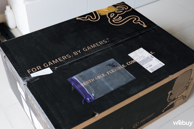 Trải nghiệm ghế Razer Fujin: Thiết kế không 'màu mè', ngồi êm và có khả năng điều chỉnh linh hoạt- Ảnh 2. Trải nghiệm ghế Razer Fujin: Thiết kế không 'màu mè', ngồi êm và có khả năng điều chỉnh linh hoạt- Ảnh 2.