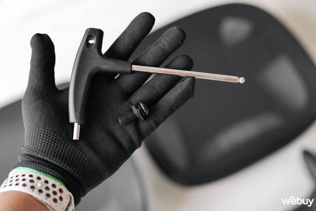 Trải nghiệm ghế Razer Fujin: Thiết kế không 'màu mè', ngồi êm và có khả năng điều chỉnh linh hoạt- Ảnh 11. Trải nghiệm ghế Razer Fujin: Thiết kế không 'màu mè', ngồi êm và có khả năng điều chỉnh linh hoạt- Ảnh 11.