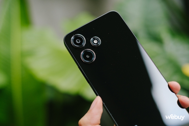 Điện thoại Xiaomi giá hơn 2 triệu: Mặt lưng kính, có 5G, chip Snapdragon, camera 50MP, pin 5000mAh- Ảnh 4. Điện thoại Xiaomi giá hơn 2 triệu: Mặt lưng kính, có 5G, chip Snapdragon, camera 50MP, pin 5000mAh- Ảnh 4.