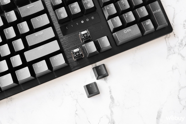 Trên tay bàn phím Razer Huntsman V3 Pro: Hướng tới game thủ 'Pro', switch thay đổi được điểm kích hoạt- Ảnh 18. Trên tay bàn phím Razer Huntsman V3 Pro: Hướng tới game thủ 'Pro', switch thay đổi được điểm kích hoạt- Ảnh 18.