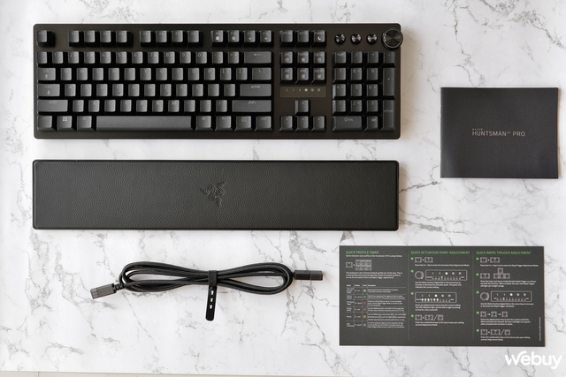 Trên tay bàn phím Razer Huntsman V3 Pro: Hướng tới game thủ 'Pro', switch thay đổi được điểm kích hoạt- Ảnh 6. Trên tay bàn phím Razer Huntsman V3 Pro: Hướng tới game thủ 'Pro', switch thay đổi được điểm kích hoạt- Ảnh 6.