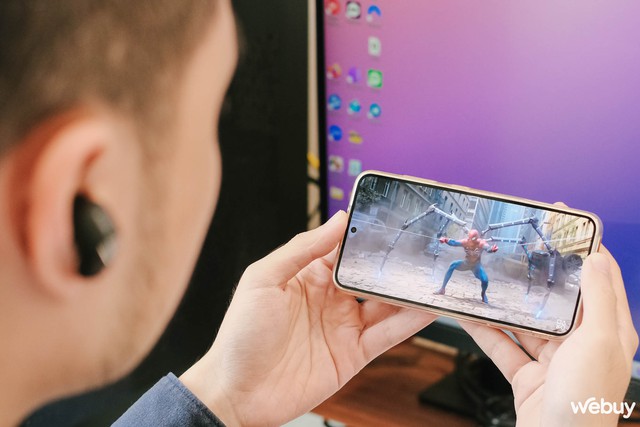 Trên tay Sony INZONE Buds: Tai nghe TWS dành riêng cho game thủ- Ảnh 6. Trên tay Sony INZONE Buds: Tai nghe TWS dành riêng cho game thủ- Ảnh 6.