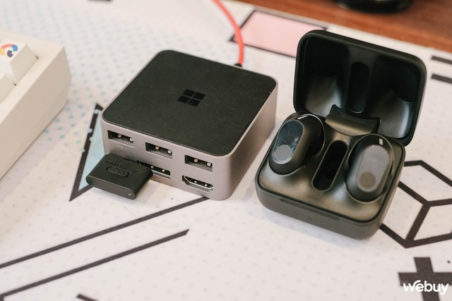 Trên tay Sony INZONE Buds: Tai nghe TWS dành riêng cho game thủ- Ảnh 8. Trên tay Sony INZONE Buds: Tai nghe TWS dành riêng cho game thủ- Ảnh 8.