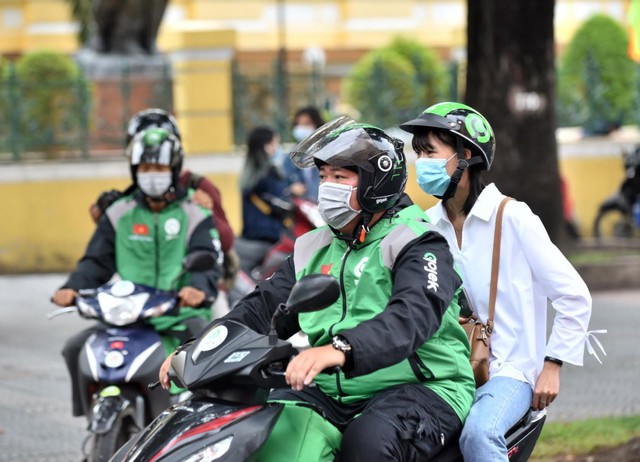 Tài xế xe công nghệ than trời vì giảm thu nhập, các hãng kẹt trong thế khó: “Ngưng ưu đãi là mất cả khách lẫn tài, tiêu chuẩn của người dùng Việt quá cao”- Ảnh 3.