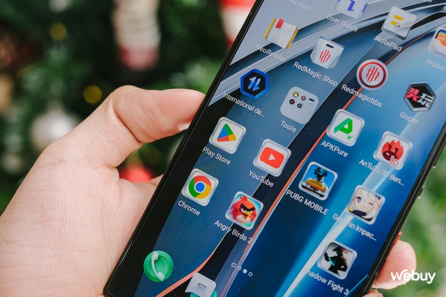 Smartphone chơi game này có thiết kế đẹp hơn điện thoại của bạn- Ảnh 28. Smartphone chơi game này có thiết kế đẹp hơn điện thoại của bạn- Ảnh 28.