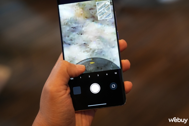 Trên tay sớm realme 12 Pro+ tại CES 2024 với camera tiềm vọng 3x- Ảnh 12. Trên tay sớm realme 12 Pro+ tại CES 2024 với camera tiềm vọng 3x- Ảnh 12.