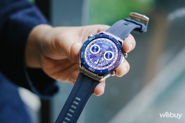 Trải nghiệm Huawei Watch Ultimate: Smartwatch giá 20 triệu của các sếp- Ảnh 23. Trải nghiệm Huawei Watch Ultimate: Smartwatch giá 20 triệu của các sếp- Ảnh 23.