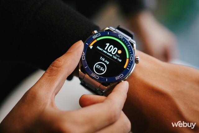 Trải nghiệm Huawei Watch Ultimate: Smartwatch giá 20 triệu của các sếp- Ảnh 17. Trải nghiệm Huawei Watch Ultimate: Smartwatch giá 20 triệu của các sếp- Ảnh 17.