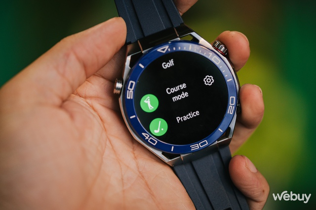 Trải nghiệm Huawei Watch Ultimate: Smartwatch giá 20 triệu của các sếp- Ảnh 18. Trải nghiệm Huawei Watch Ultimate: Smartwatch giá 20 triệu của các sếp- Ảnh 18.