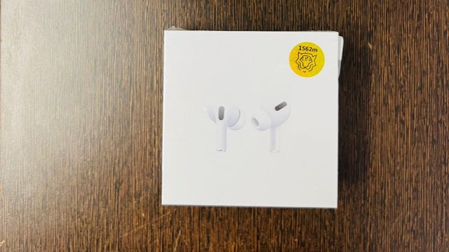 Triệt phá đường dây sản xuất AirPods nhái tại Trung Quốc- Ảnh 1. Triệt phá đường dây sản xuất AirPods nhái tại Trung Quốc- Ảnh 1.