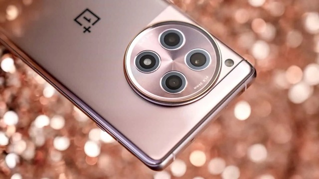 Ra mắt smartphone chip Snapdragon 8 Gen 2, RAM 16GB, màn hình 4500 nits, pin 5500mAh, giá rẻ "giật mình"- Ảnh 4. Ra mắt smartphone chip Snapdragon 8 Gen 2, RAM 16GB, màn hình 4500 nits, pin 5500mAh, giá rẻ "giật mình"- Ảnh 4.
