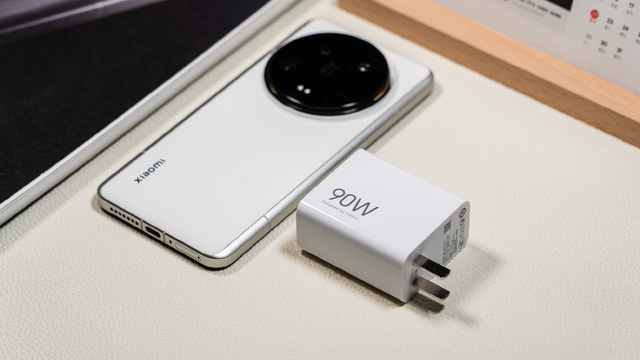 Ảnh thực tế "kẻ huỷ diệt" iPhone 15 Pro Max- Ảnh 22. Ảnh thực tế "kẻ huỷ diệt" iPhone 15 Pro Max- Ảnh 22.