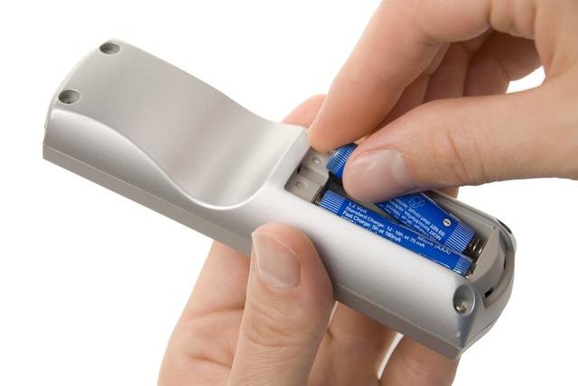 Tại sao pin được xếp cạnh nhau theo hướng ngược nhau?- Ảnh 3. Tại sao pin được xếp cạnh nhau theo hướng ngược nhau?- Ảnh 3.