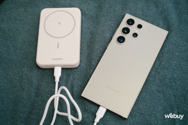 Săn sale sạc dự phòng "ngon, bổ, rẻ": Thiết kế thời trang, dung lượng 10.000mAh, sạc nhanh 20W- Ảnh 28. Săn sale sạc dự phòng "ngon, bổ, rẻ": Thiết kế thời trang, dung lượng 10.000mAh, sạc nhanh 20W- Ảnh 28.