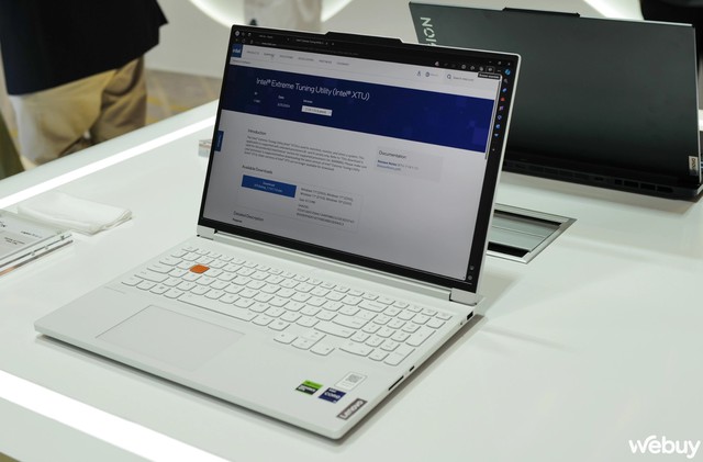 Macbook Air giờ chơi được game nhưng không cần quạt tản nhiệt, đại diện Lenovo nói: “Mọi thứ không tự nhiên mà có”- Ảnh 1.