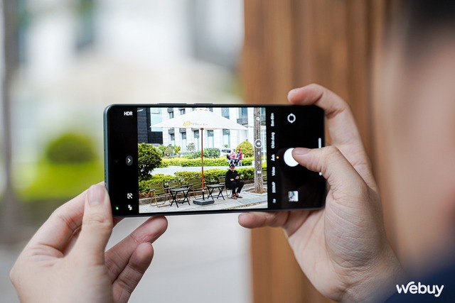 Tháng 3 săn sale ngay top smartphone tầm trung đáng mua: Xiaomi, Samsung, OPPO...- Ảnh 3. Tháng 3 săn sale ngay top smartphone tầm trung đáng mua: Xiaomi, Samsung, OPPO...- Ảnh 3.