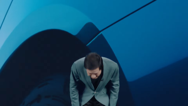 Lần đầu làm xe điện, đích thân CEO Xiaomi Lôi Quân cúi đầu trước công chúng: "Nếu không tốt, xin hãy góp ý với chúng tôi"- Ảnh 1. Lần đầu làm xe điện, đích thân CEO Xiaomi Lôi Quân cúi đầu trước công chúng: "Nếu không tốt, xin hãy góp ý với chúng tôi"- Ảnh 1.