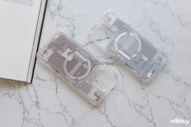 Dùng iPhone 15 Pro Max không nên bỏ qua ốp lưng này: Giá chỉ bằng ốp trong suốt chính hãng nhưng "chất" hơn nhiều- Ảnh 6. Dùng iPhone 15 Pro Max không nên bỏ qua ốp lưng này: Giá chỉ bằng ốp trong suốt chính hãng nhưng "chất" hơn nhiều- Ảnh 6.