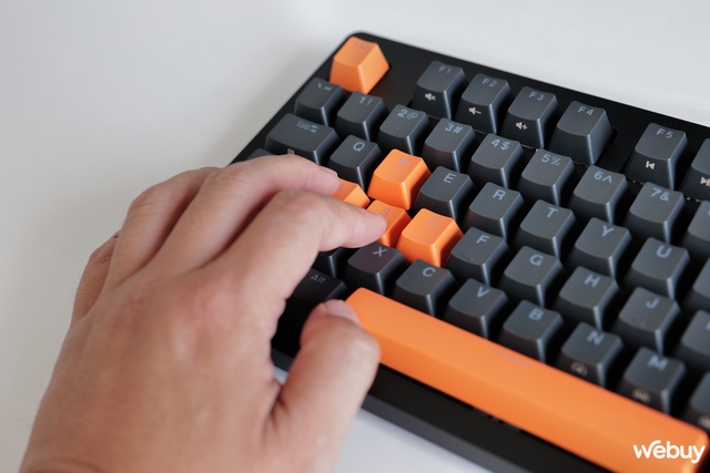 Thương hiệu chuyên ốp lưng Spigen giờ có cả bàn phím cơ cao cấp, dùng thử xem sao?- Ảnh 21. Thương hiệu chuyên ốp lưng Spigen giờ có cả bàn phím cơ cao cấp, dùng thử xem sao?- Ảnh 21.