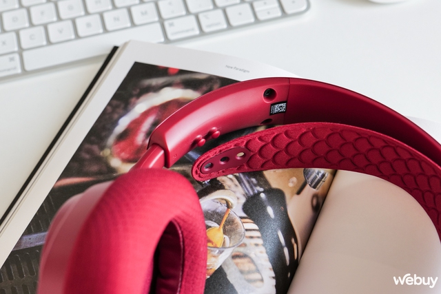 Ngắm nhìn cặp tai nghe gaming 'đỏ chót' từ SteelSeries chào mừng năm Giáp Thìn- Ảnh 16. Ngắm nhìn cặp tai nghe gaming 'đỏ chót' từ SteelSeries chào mừng năm Giáp Thìn- Ảnh 16.