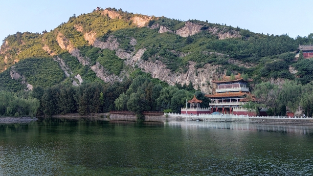 Một hang động băng cổ được phát hiện sâu trong núi, có vô số bí mật được chôn giấu trong hang, và sự hình thành của nó vẫn là một bí ẩn chưa được giải đáp!- Ảnh 1. Một hang động băng cổ được phát hiện sâu trong núi, có vô số bí mật được chôn giấu trong hang, và sự hình thành của nó vẫn là một bí ẩn chưa được giải đáp!- Ảnh 1.