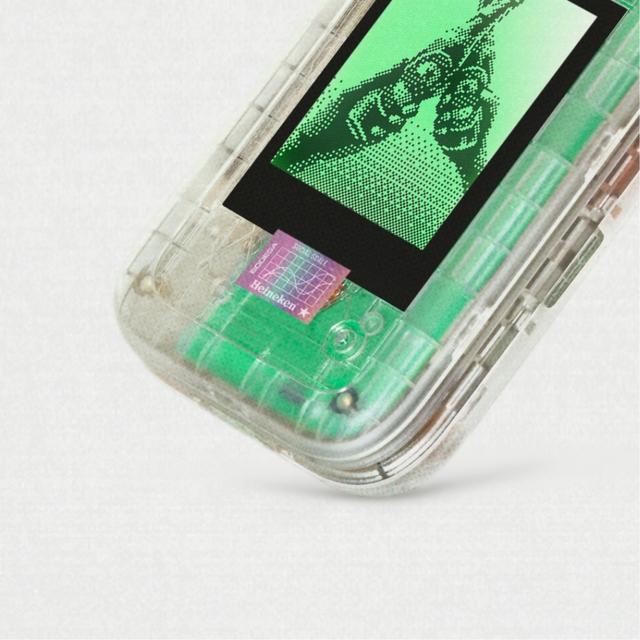 Đây là "The Boring Phone": Chiếc điện thoại buồn tẻ nhất thế giới của Heineken mà bạn sẽ không thể mua được- Ảnh 8. Đây là "The Boring Phone": Chiếc điện thoại buồn tẻ nhất thế giới của Heineken mà bạn sẽ không thể mua được- Ảnh 8.