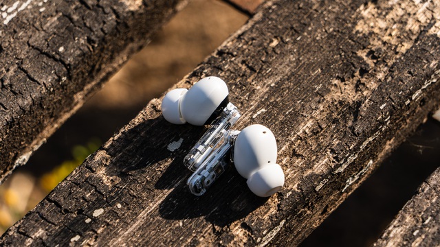 Tai nghe không dây thiết kế độc lạ: Giá chỉ hơn 2 triệu nhưng có chất âm xịn, pin khủng hơn 40 giờ- Ảnh 5. Tai nghe không dây thiết kế độc lạ: Giá chỉ hơn 2 triệu nhưng có chất âm xịn, pin khủng hơn 40 giờ- Ảnh 5.