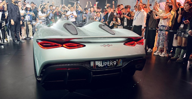 Hãng xe điện khổng lồ BYD dường như đang cố gắng sản xuất một mẫu siêu xe điện 'đến từ tương lai'- Ảnh 4. Hãng xe điện khổng lồ BYD dường như đang cố gắng sản xuất một mẫu siêu xe điện 'đến từ tương lai'- Ảnh 4.