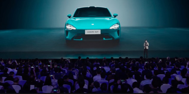 "Tại sao Xiaomi chỉ mất 3 năm đã làm được xe điện?": Đích thân CEO Xiaomi Lôi Quân tiết lộ bí quyết- Ảnh 1. "Tại sao Xiaomi chỉ mất 3 năm đã làm được xe điện?": Đích thân CEO Xiaomi Lôi Quân tiết lộ bí quyết- Ảnh 1.