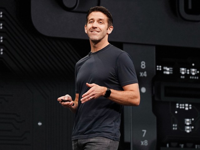 Tim Cook đến tuổi nghỉ hưu: Đây rất có thể sẽ là CEO Apple tiếp theo- Ảnh 2. Tim Cook đến tuổi nghỉ hưu: Đây rất có thể sẽ là CEO Apple tiếp theo- Ảnh 2.