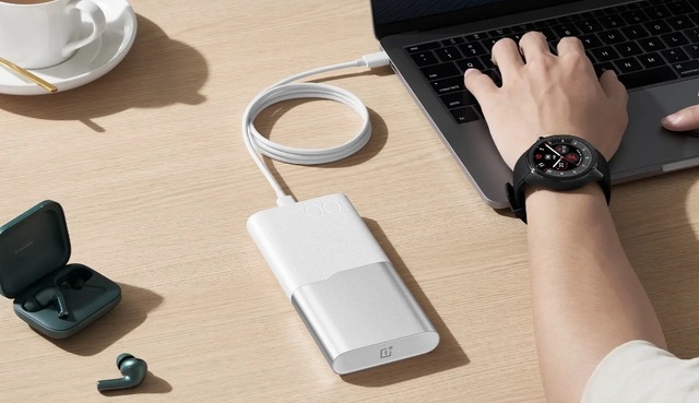 OnePlus ra mắt pin dự phòng 12.000mAh: Công suất 100W, sạc được cả laptop- Ảnh 2. OnePlus ra mắt pin dự phòng 12.000mAh: Công suất 100W, sạc được cả laptop- Ảnh 2.