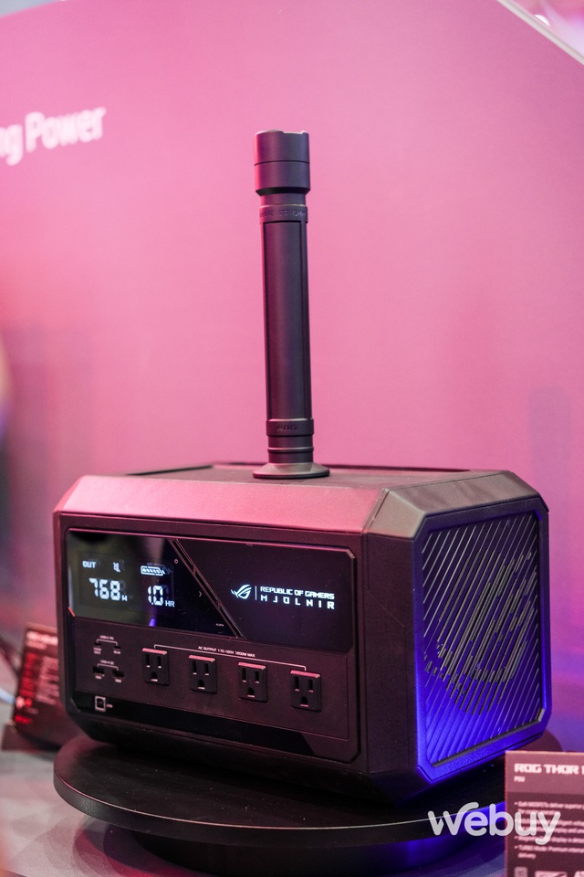 Dạo một vòng gian trưng bày linh kiện PC ASUS tại Computex 2024: Modem Wi-fi 7 'nhền nhện' siêu lớn, nguồn dự phòng hình búa Mjolnir- Ảnh 12. Dạo một vòng gian trưng bày linh kiện PC ASUS tại Computex 2024: Modem Wi-fi 7 'nhền nhện' siêu lớn, nguồn dự phòng hình búa Mjolnir- Ảnh 12.