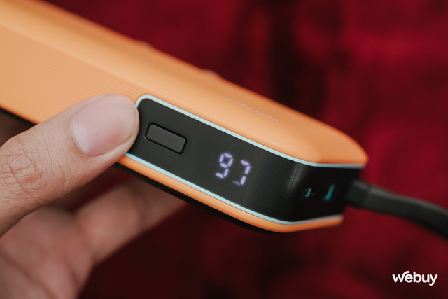 Pin dự phòng Xiaomi này giá chỉ 499.000 đồng: Dung lượng 20.000mAh, công suất 55W, tích hợp sẵn dây USB-C cực tiện- Ảnh 13. Pin dự phòng Xiaomi này giá chỉ 499.000 đồng: Dung lượng 20.000mAh, công suất 55W, tích hợp sẵn dây USB-C cực tiện- Ảnh 13.