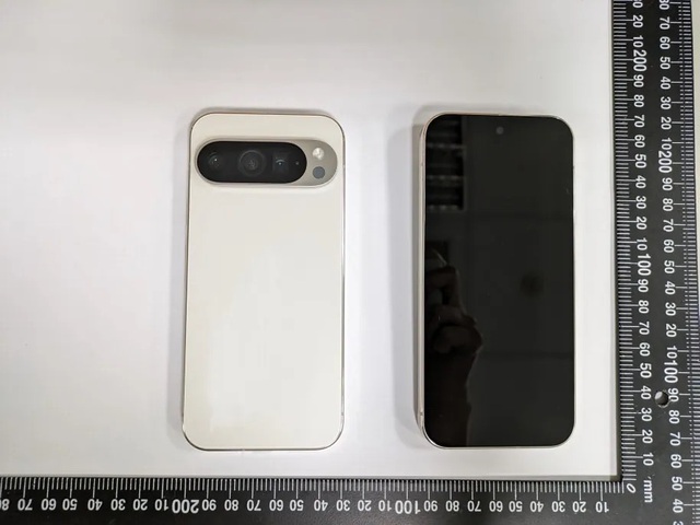 Đây là Pixel 9 Pro Fold: Smartphone màn hình gập sắp ra mắt của Google với camera "khủng"- Ảnh 15. Đây là Pixel 9 Pro Fold: Smartphone màn hình gập sắp ra mắt của Google với camera "khủng"- Ảnh 15.