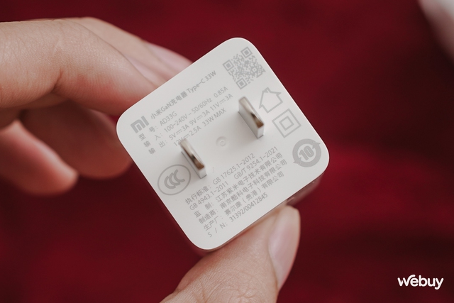 Sạc nhanh Xiaomi siêu nhỏ gọn: Công suất 33W, nhỏ như củ 5W của Apple, sạc được iPhone, iPad, thậm chí cả MacBook ngon lành- Ảnh 13. Sạc nhanh Xiaomi siêu nhỏ gọn: Công suất 33W, nhỏ như củ 5W của Apple, sạc được iPhone, iPad, thậm chí cả MacBook ngon lành- Ảnh 13.