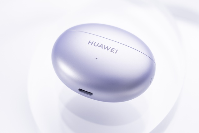 Huawei ra mắt tai nghe không dây giá rẻ: Chất âm ngon, có chống ồn thông minh cực xịn, pin 35 giờ- Ảnh 5. Huawei ra mắt tai nghe không dây giá rẻ: Chất âm ngon, có chống ồn thông minh cực xịn, pin 35 giờ- Ảnh 5.