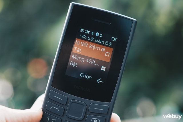 Trên tay Nokia 105 4G Pro - điện thoại Trên tay Nokia 105 4G Pro - điện thoại