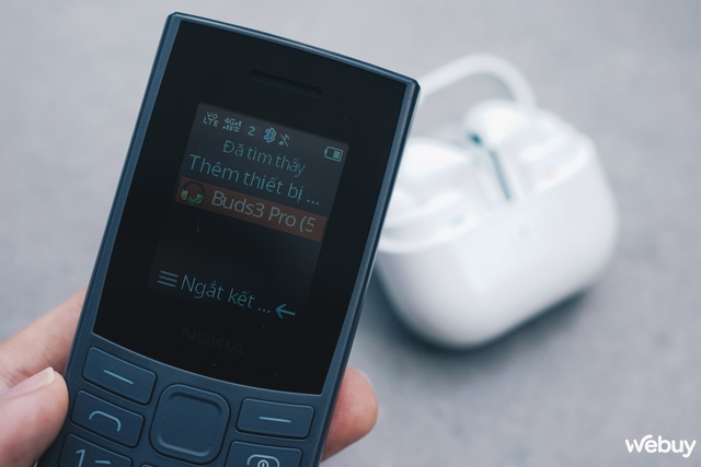 Trên tay Nokia 105 4G Pro - điện thoại Trên tay Nokia 105 4G Pro - điện thoại
