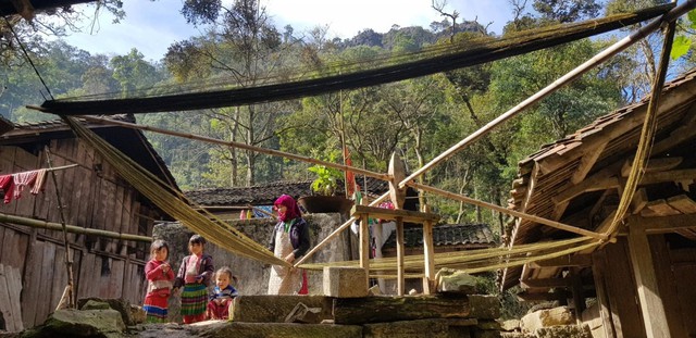 "Ngôi làng địa ngục" gây sốt trong phim kinh dị Việt, không phải là bối cảnh giả, điểm này cách Hà Nội gần 300km- Ảnh 10.